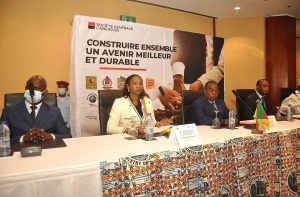 General Director of Société Générale Cameroon, Mareme Mbaye Ndiaye, alongside members of the government